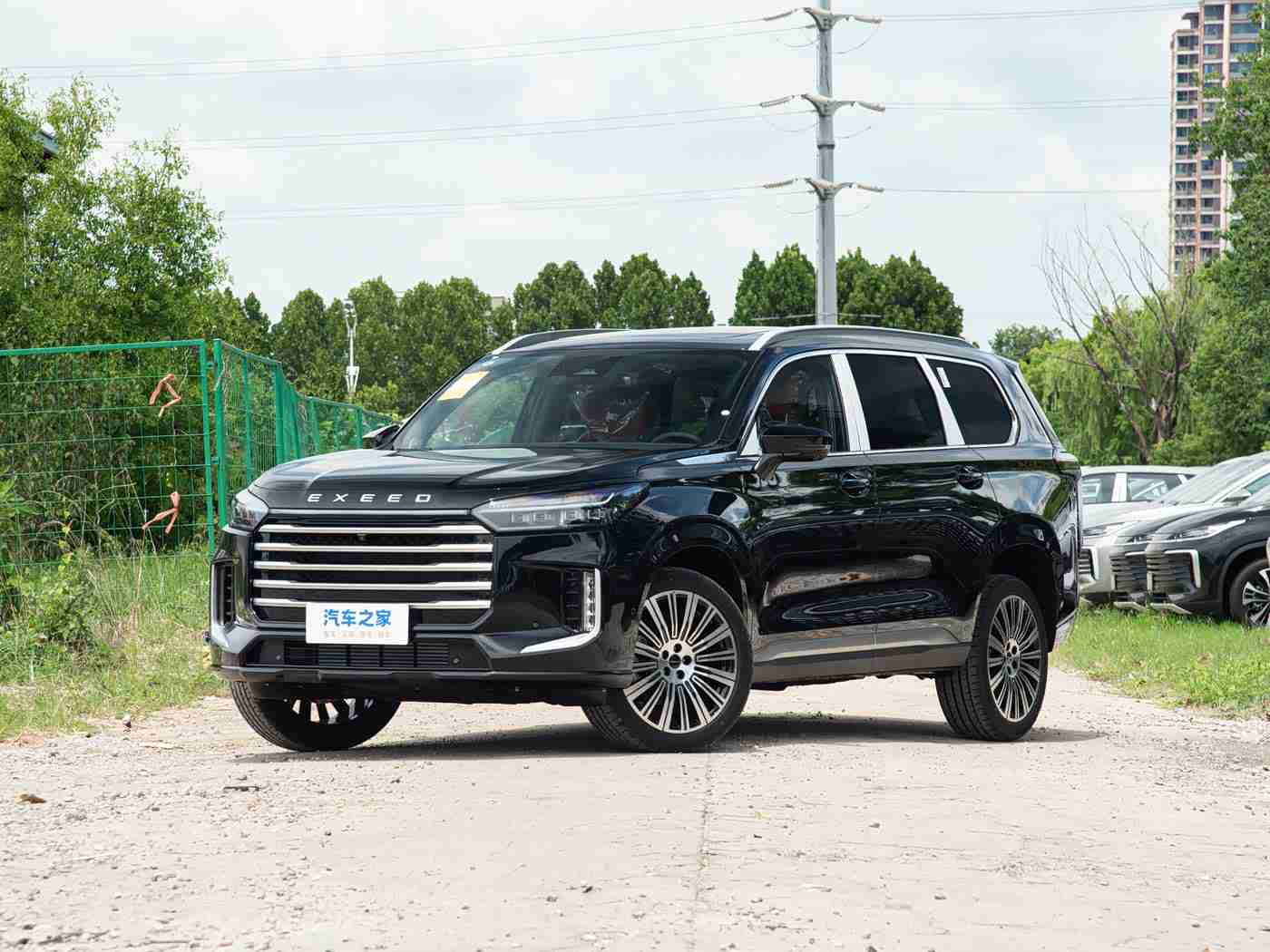 王者西施无小内无爱心特效怎么设置,汽车内饰创新揭秘：王者西施打造独特视觉盛宴，引领市场潮流-1