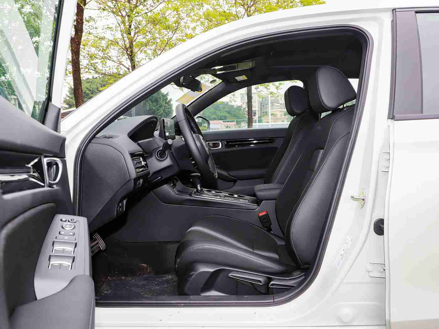 虎白女粉一线天馒头下一句,创新动力，智享舒适——探秘神秘新车型，引领潮流先锋-3