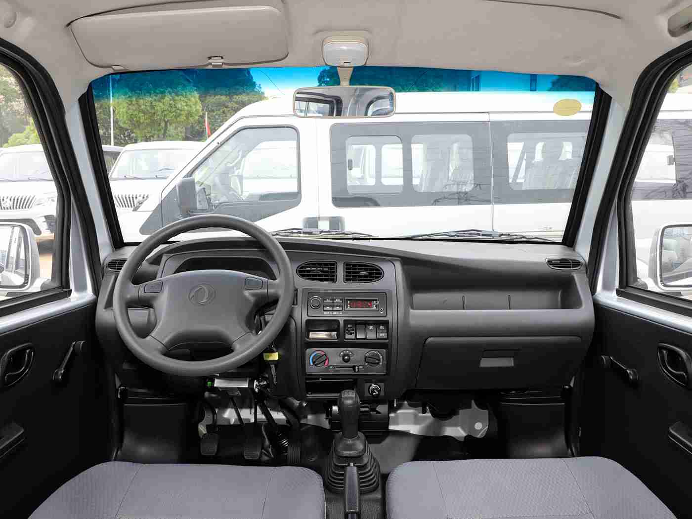 黄色软件app下载3.0.3免费装妆2023网页视频,“汽车软件革新升级，黄色软件3.0.3版免费装妆助力个性驾驶体验”-3