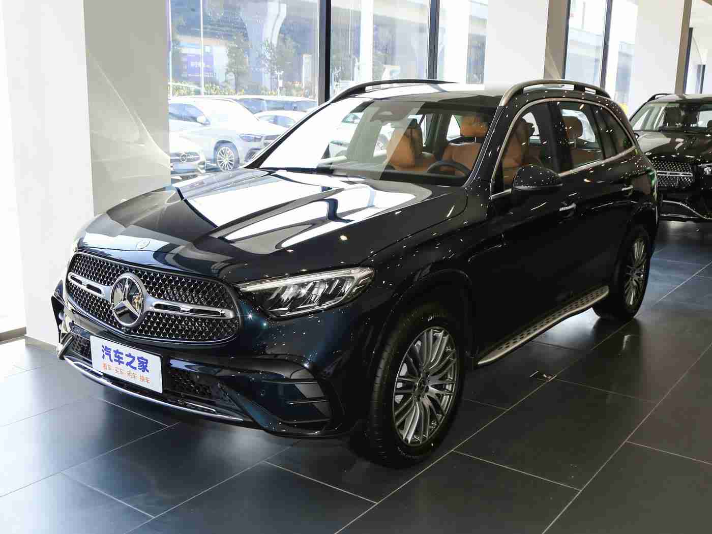 乳液狂飙,“性能与科技并驾，设计独领风骚——揭秘即将上市新车型，引领汽车市场新潮流”-2