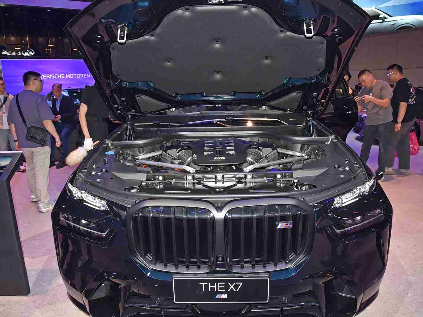 美女搞基app,汽车社交新潮流,"美女搞基"引关注,车迷狂欢天地探秘-3