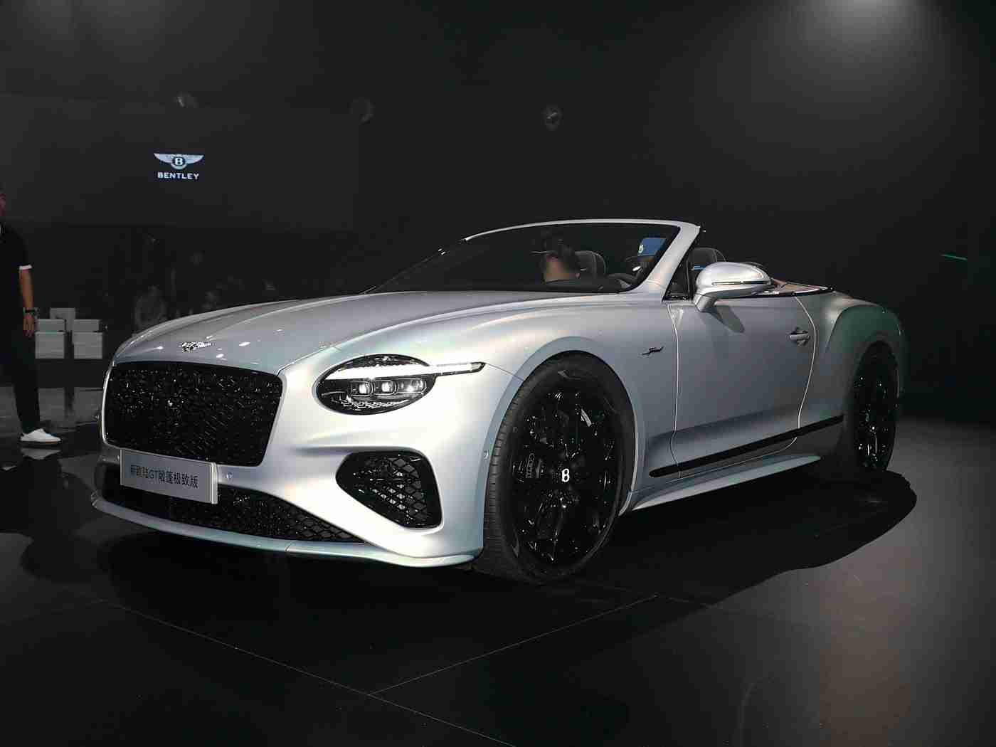 世界最让人不安III,智驾未来，绿色动力，潮流新篇，安全领航-1