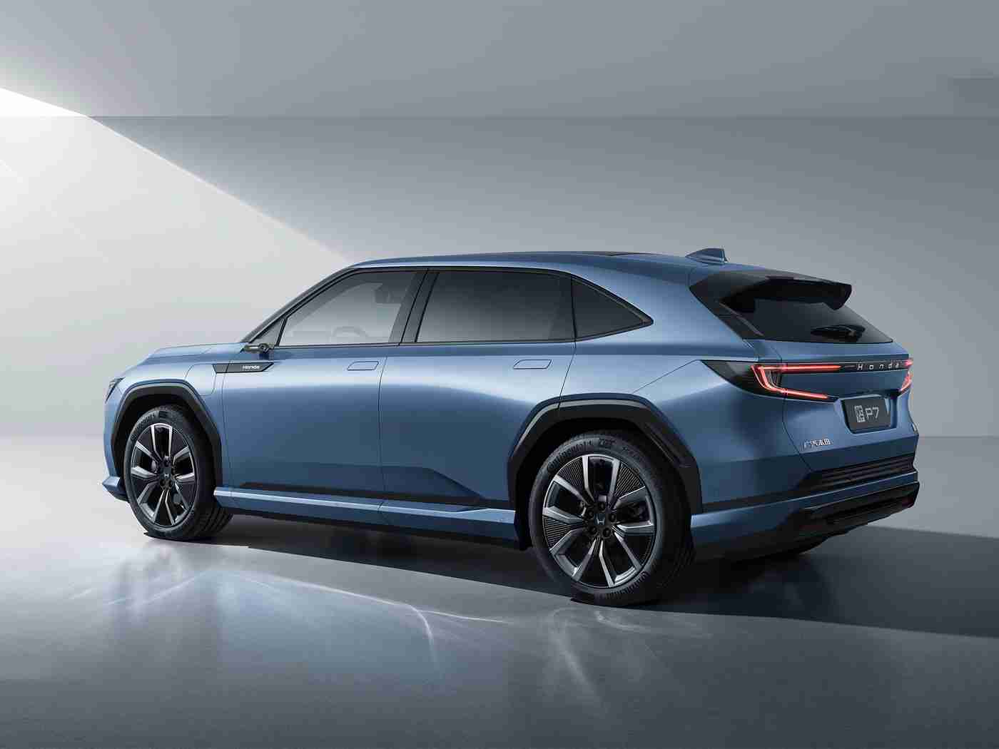 黄色应用下载链接,“智能驾驶新体验,绿色出行新选择:“黄色应用”引领汽车科技潮流,车主福利大放送!”-2