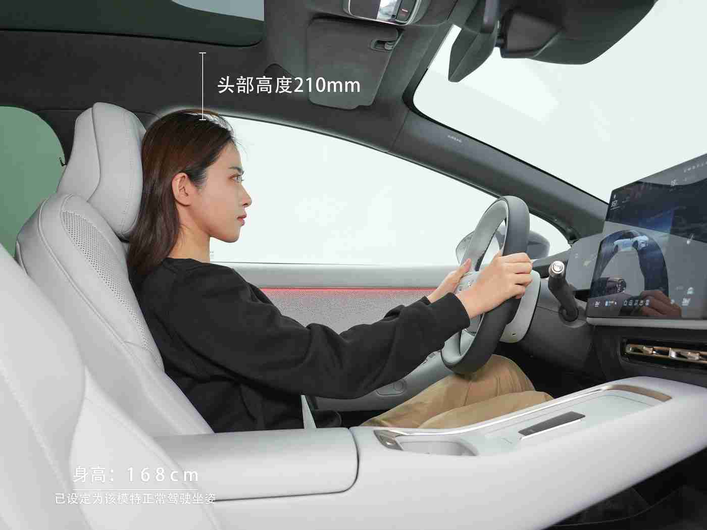 欧洲精品一区二区,科技驱动，环保先行：欧洲精品车型引领汽车市场新潮流，品质性能双优引关注-3