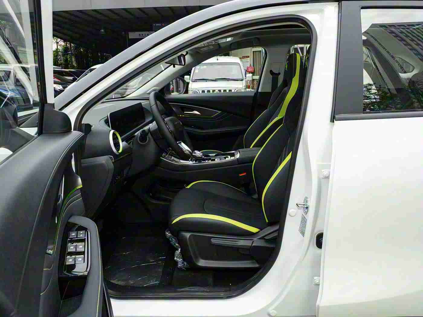 男生和女生干逼软件,智能驾驶新篇章，深度学习助力“男生和女生干逼”系统引领汽车行业变革-1