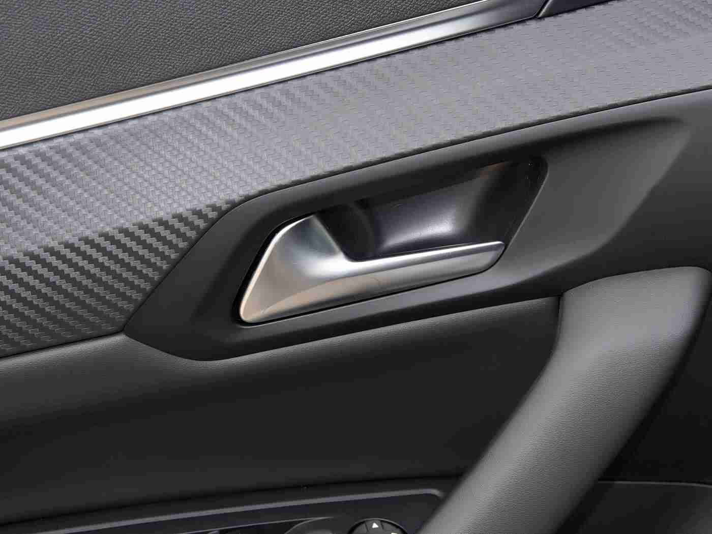 小黄人免费观看电视剧的特色,创新娱乐体验，智能科技领航——畅享个性化出行新境界-3