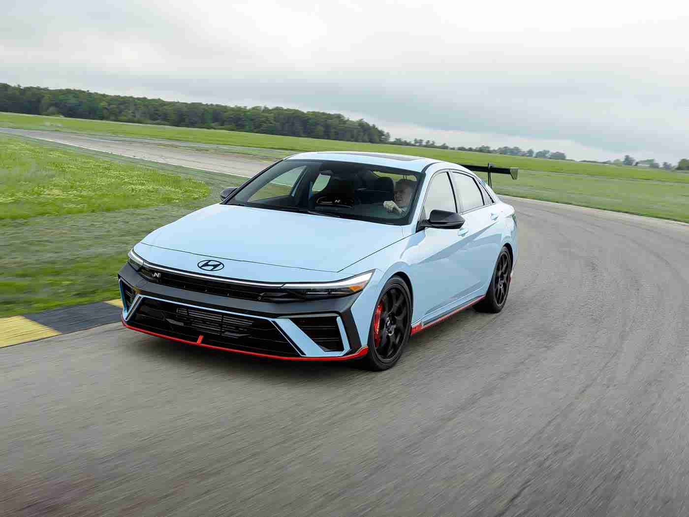 不用播放器的av,智能投影,畅享无限,车载视听新纪元-1