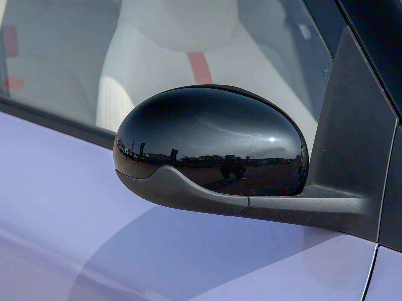 国内成人AV,“神秘魅力独特设计,全新车型跨界融合引领汽车市场新潮流”-2