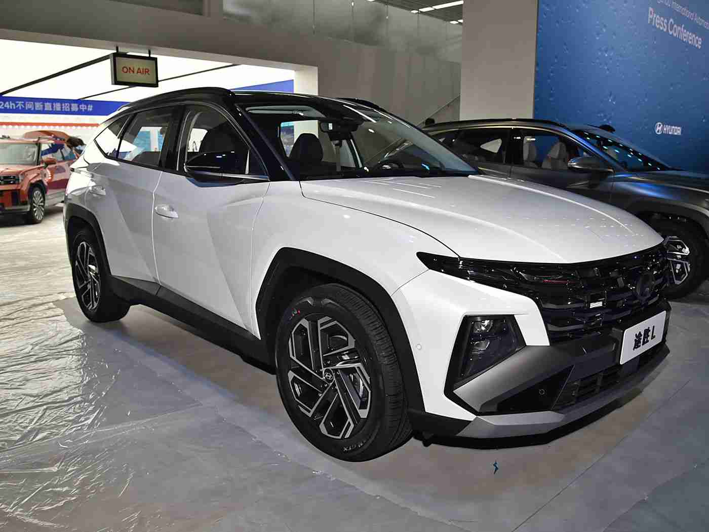 免费黄色软装,汽车软装创新助力品牌升级，打造个性化购车新体验-1