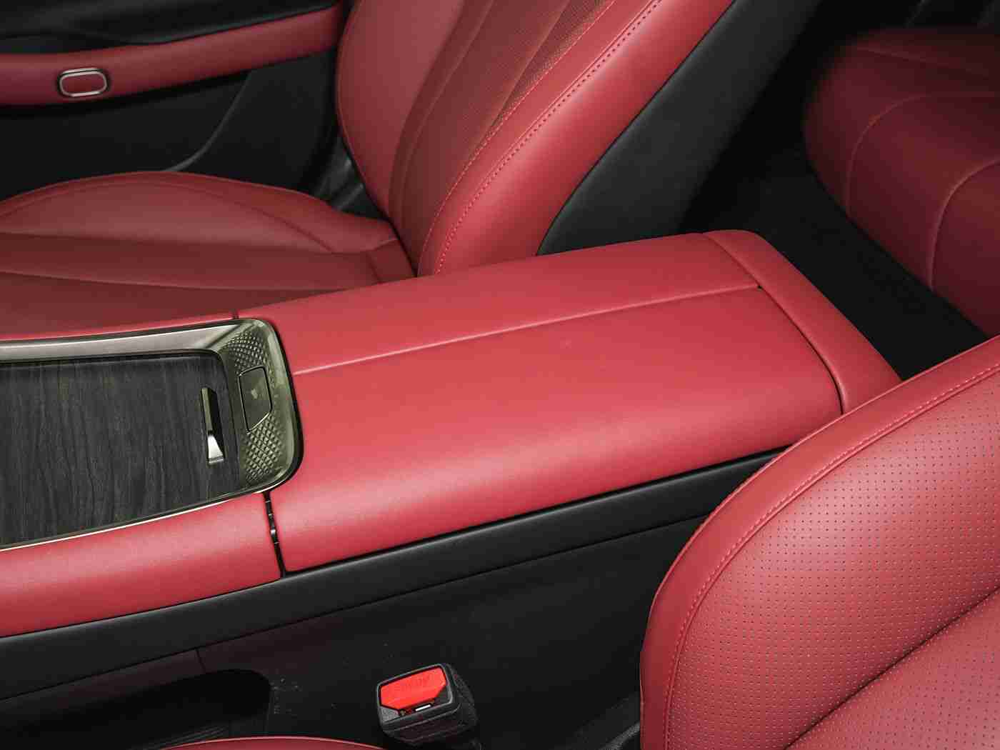 男女搞基软件,创新辅助驾驶新潮流:个性化“男女搞基”系统引领汽车安全驾驶革命-1