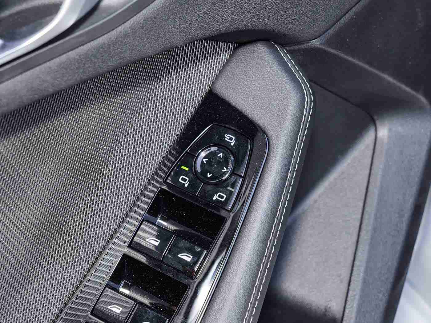 十八摸软件,智能导航,绿色出行,驾驶新境界-1