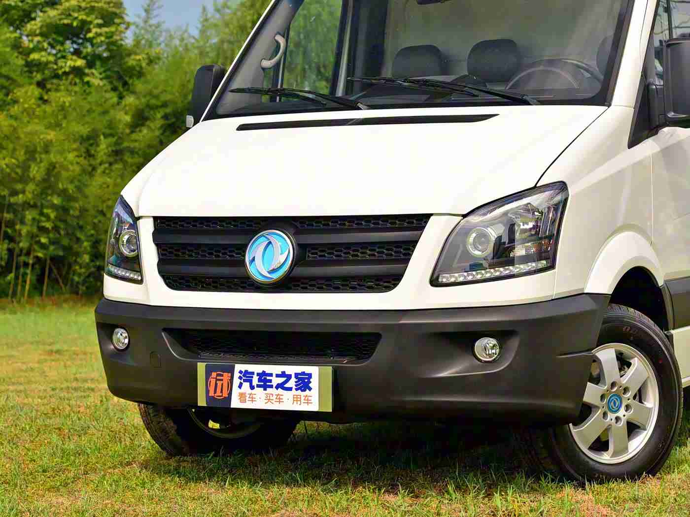 黄色软件下载3.0.3免费vivo版破解,vivo手机用户福音!破解版导航软件助力车主安全出行,功能强大便捷不容错过-3