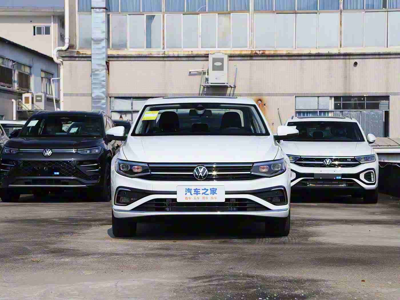 黄色软件排行榜,汽车软件新格局：国产崛起，合资升级，安全成焦点-1