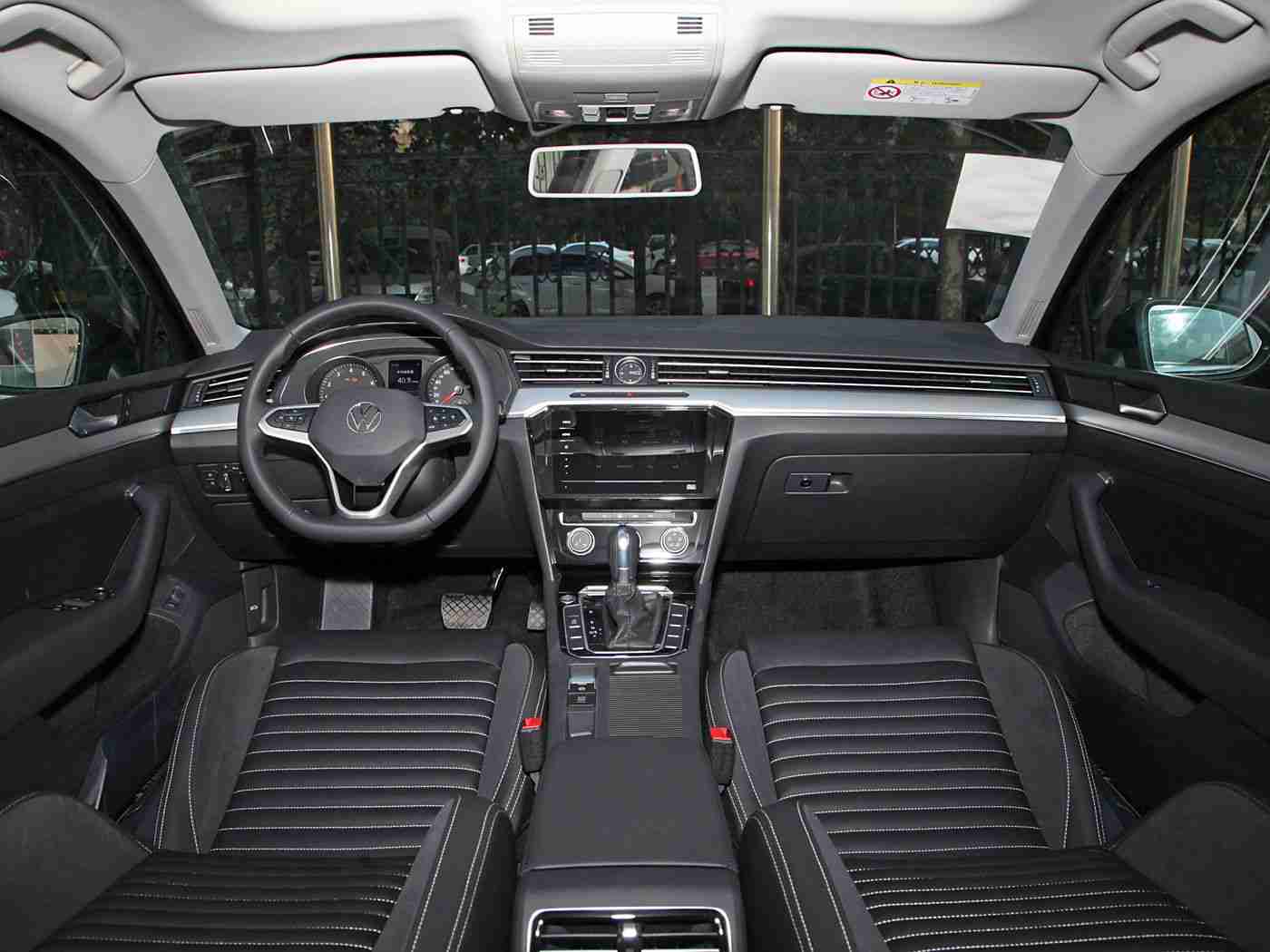 破解版黄色软件,汽车软件安全警钟长鸣:严防破解版软件威胁驾驶安全-1