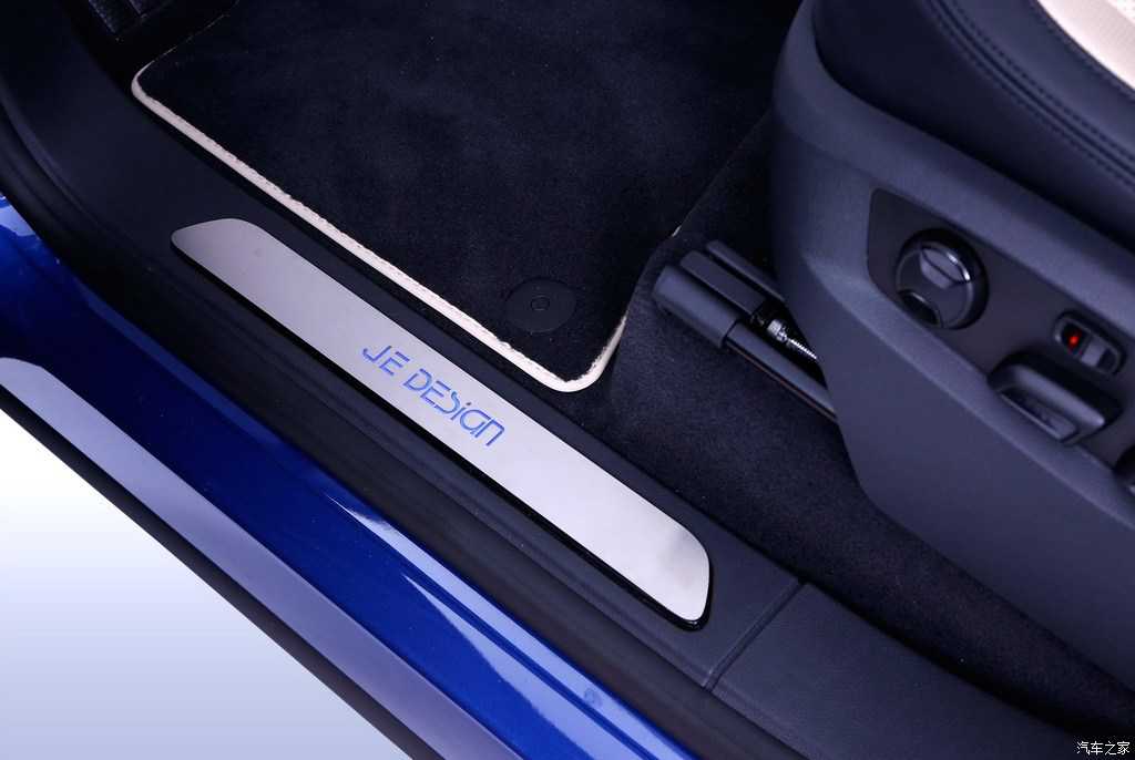 大尺度直播平台,直播盛宴：汽车品牌跨界大尺度，百万观众见证全新SUV震撼亮相-1