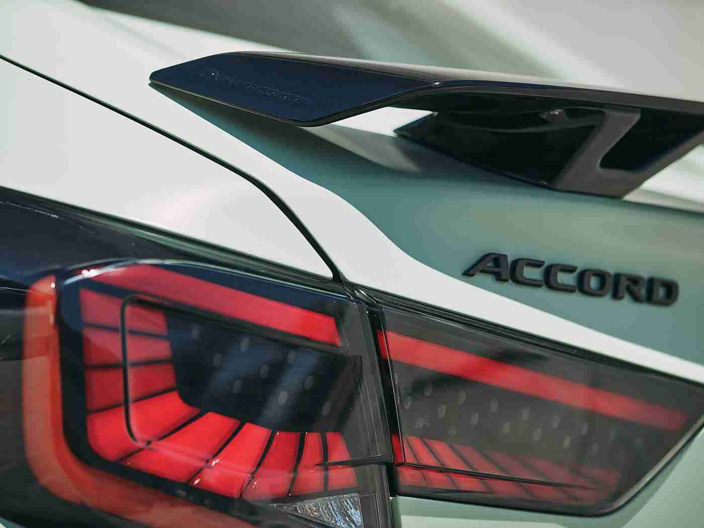 中国乱伦,古韵新动,智能领航——探寻东方汽车新风尚-1