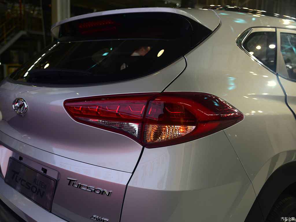 草莓视频app站长统计,汽车行业APP崛起，草莓视频洞察年轻用户喜好，特斯拉领衔品牌热榜-1