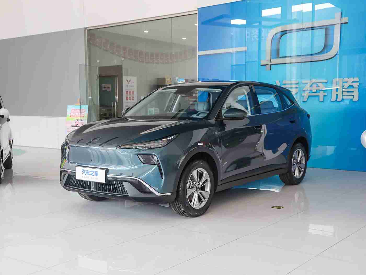 亚州一区二区三区,新能源汽车角逐升级，车企因地制宜争抢一线、新一线、三四线市场红利-1