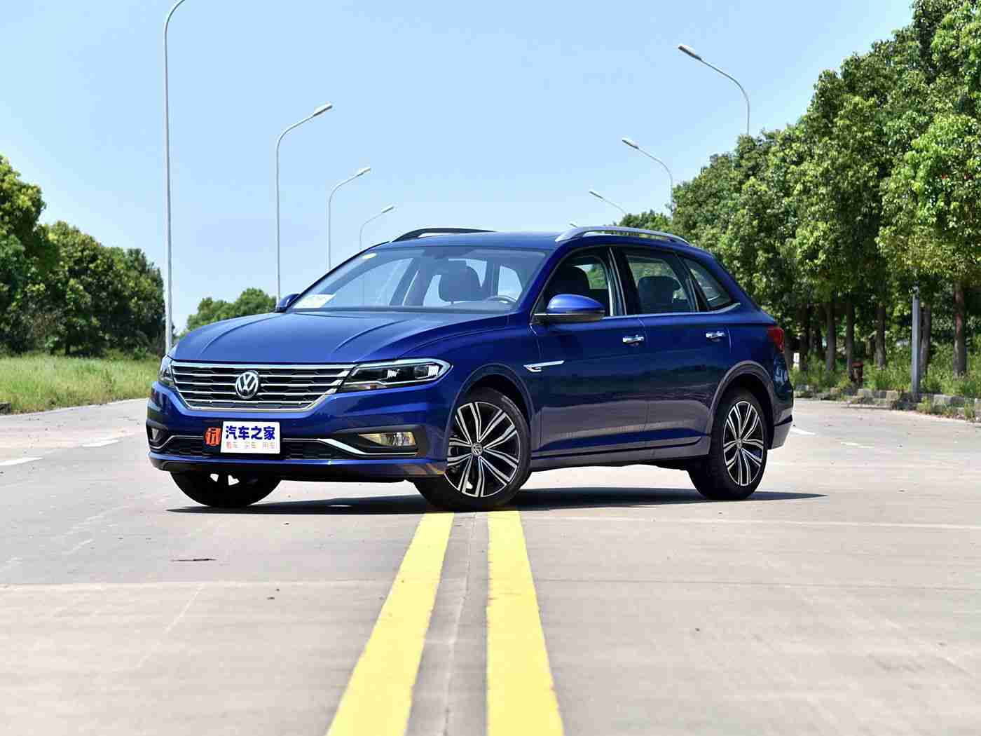 a1智能换脸一赵丽颖,“明星换脸互动新体验：A1智能换脸技术引领汽车行业变革，开启未来驾驶新时代”-2