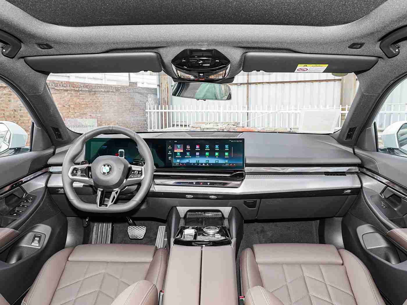 男生女生一起羞羞羞app下载,科技融合创新，＂羞羞羞＂应用为汽车行业注入社交娱乐新活力-3