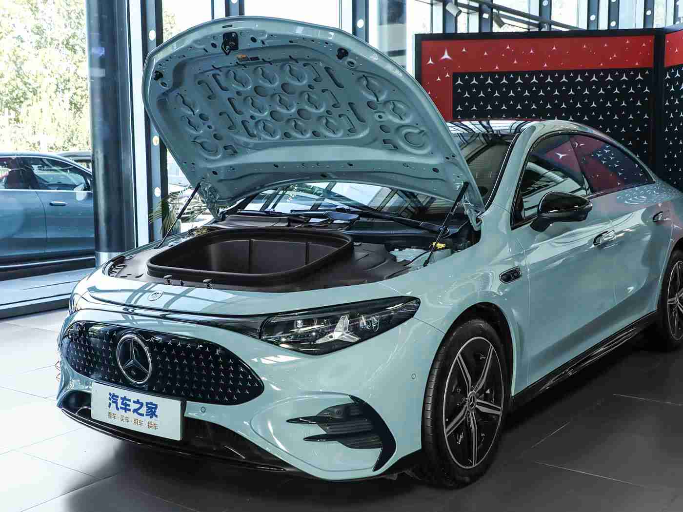 王者女性角色全身无爱心无,女性专属新宠惊艳上市，＂王者＂汽车引领潮流，科技豪华，安全智能，尽享驾驶乐趣-2