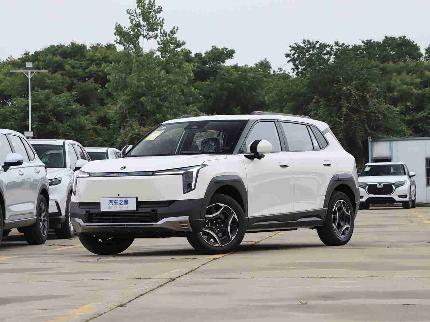 推特9.1免费版,“车闻速递，推波助澜——推特新版本引领汽车资讯新纪元”-3