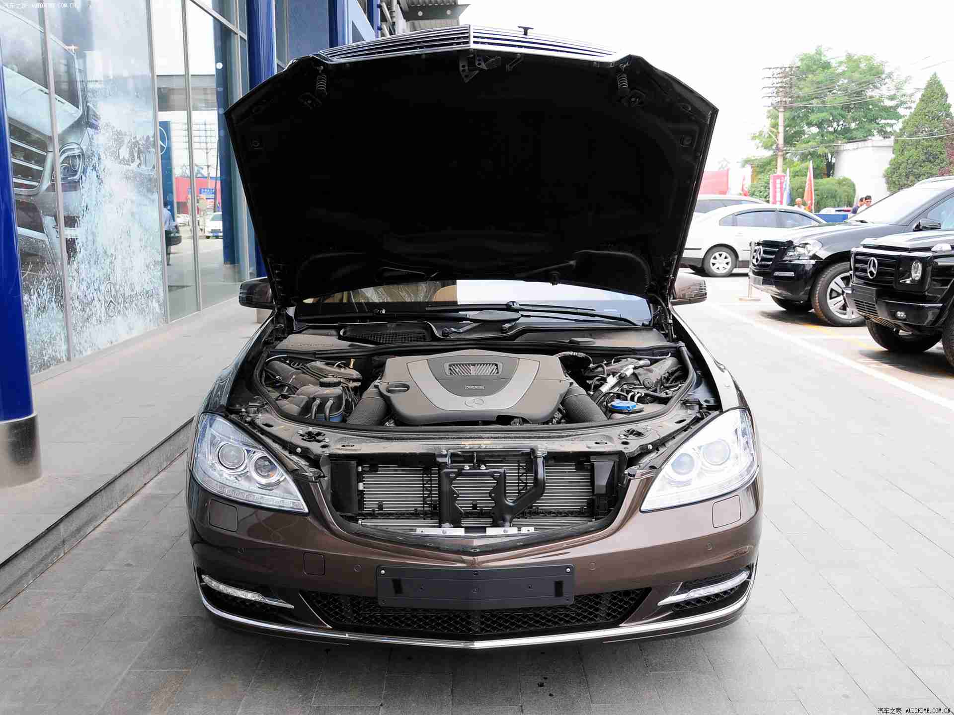 18+动漫,“动漫风潮席卷汽车界，科技与文化融合打造视觉盛宴：全新主题车型引领行业潮流-4