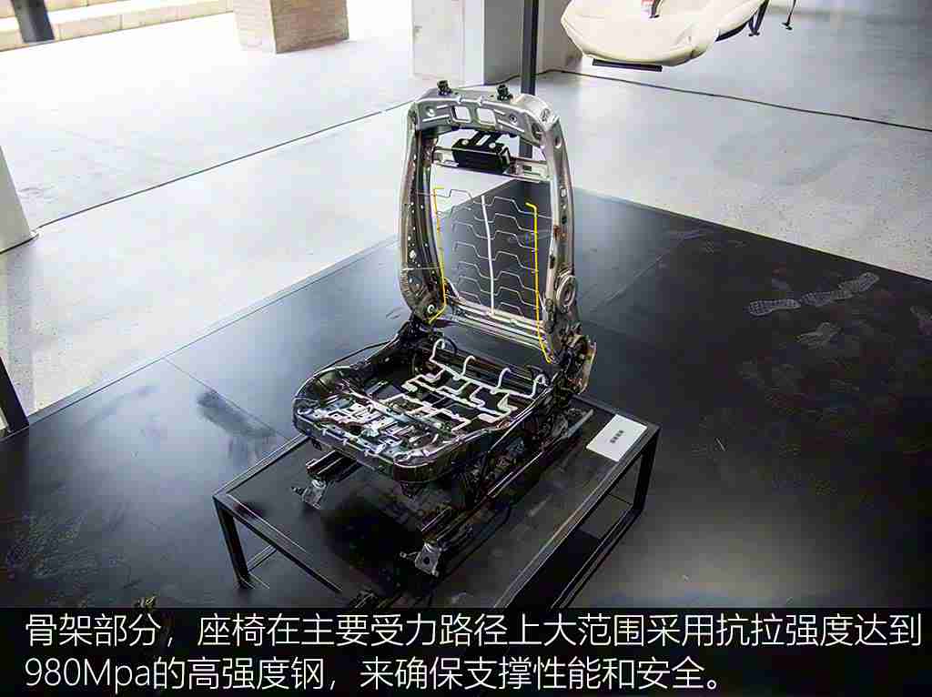 罕见精品一线天白馒头,汽车新潮流引领者：科技环保双升级，全新车型惊艳上市引期待-5