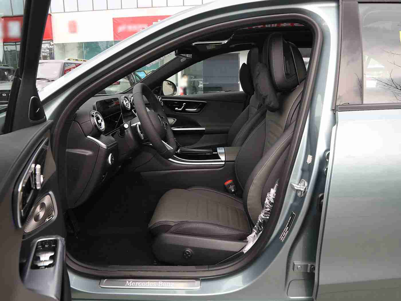 国产成人a片,国产新锐车型惊艳亮相,科技与时尚共舞,国产汽车再掀全球热潮-2