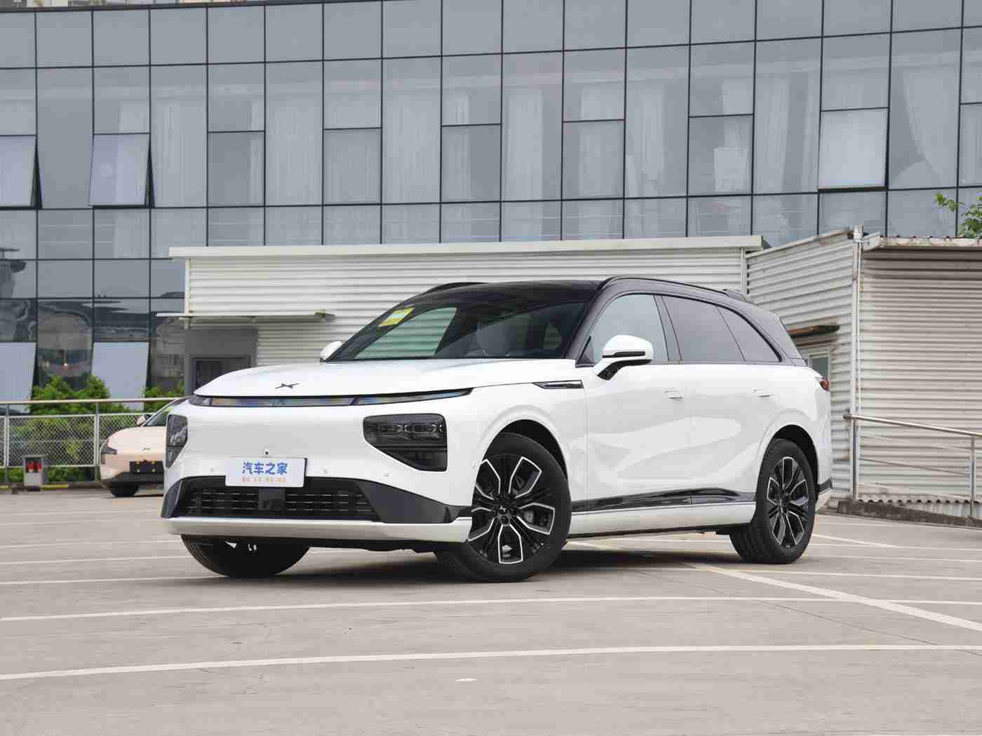 按摩师按到我高潮忍不住做了,智享舒适新境界，豪华座椅引领未来驾驶潮流-1