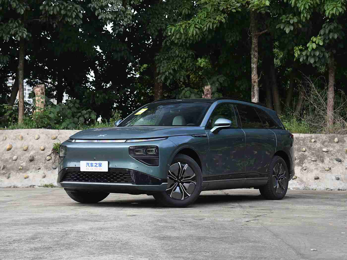 黄色应用软件下载,智能车载娱乐新宠，“黄色应用软件下载”助力驾驶生活更精彩-1