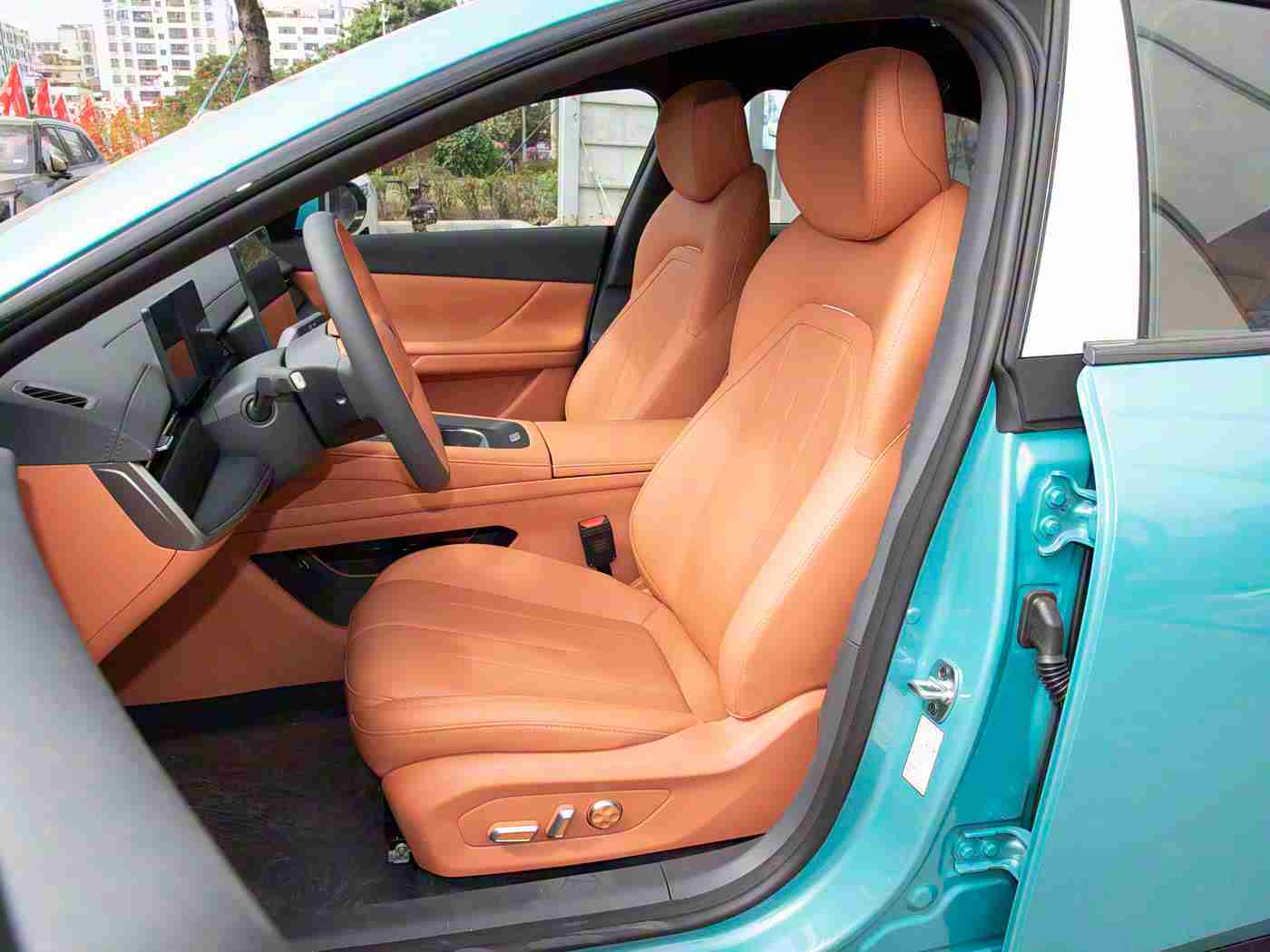 石原莉奈被强制69XX,汽车安全危机曝光:石原莉奈事件引发行业反思,揭秘潜规则与监管漏洞-2