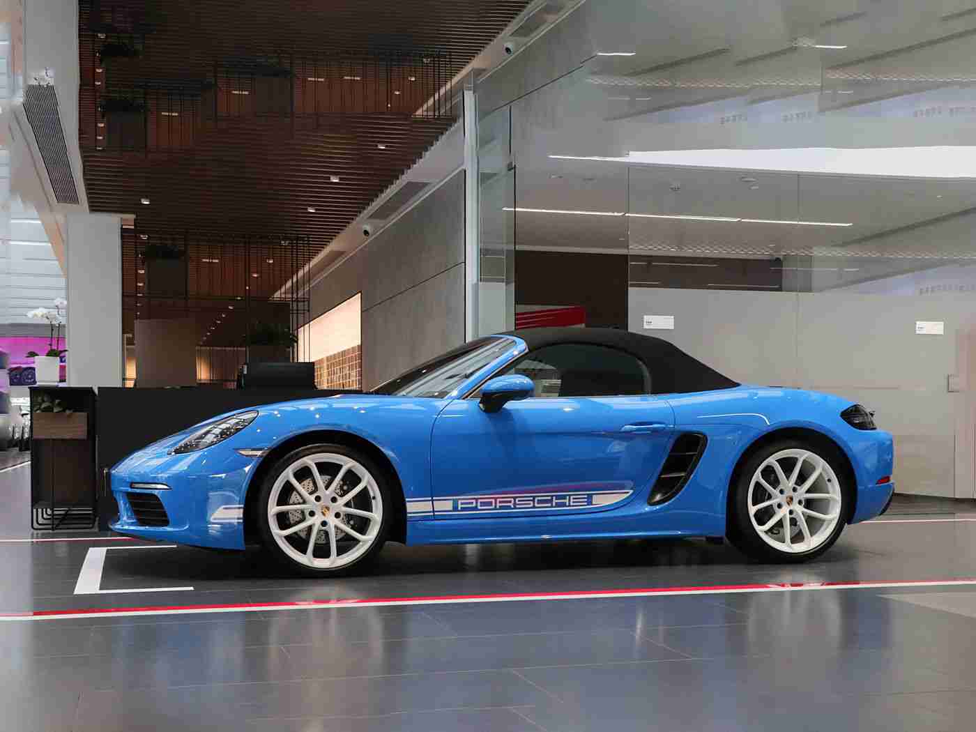 操b软件,汽车服务平台革新，智能驾驶体验升级，操b软件引领行业变革-1