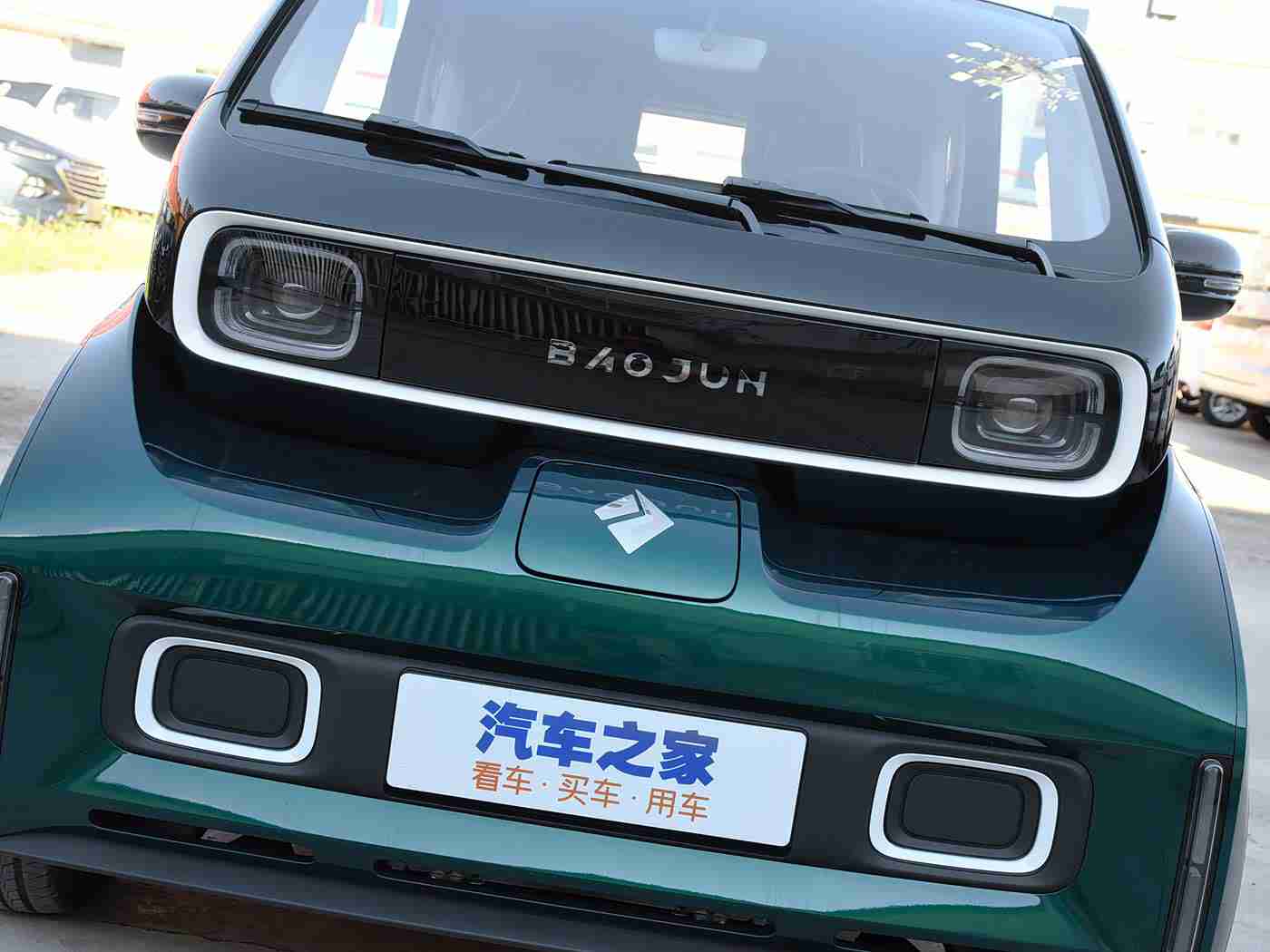 修修漫画免费漫画入口页面在线阅读下载,汽车漫画新篇章,趣味解读行业风云-1