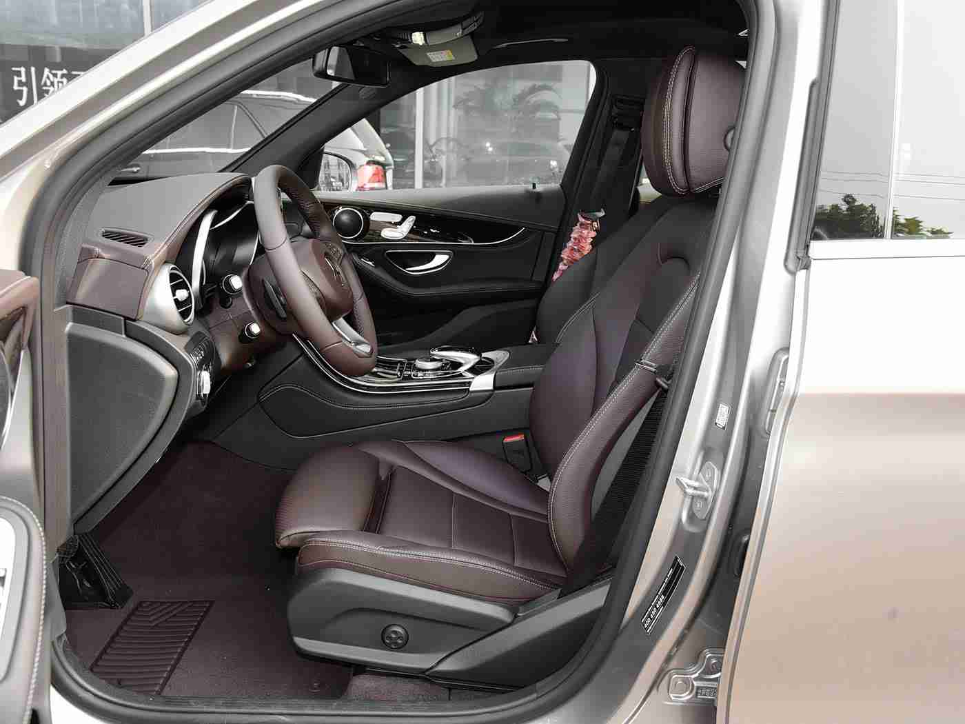 我被按摩师做了三次爱,智能按摩座椅引领潮流,汽车舒适体验再升级-3