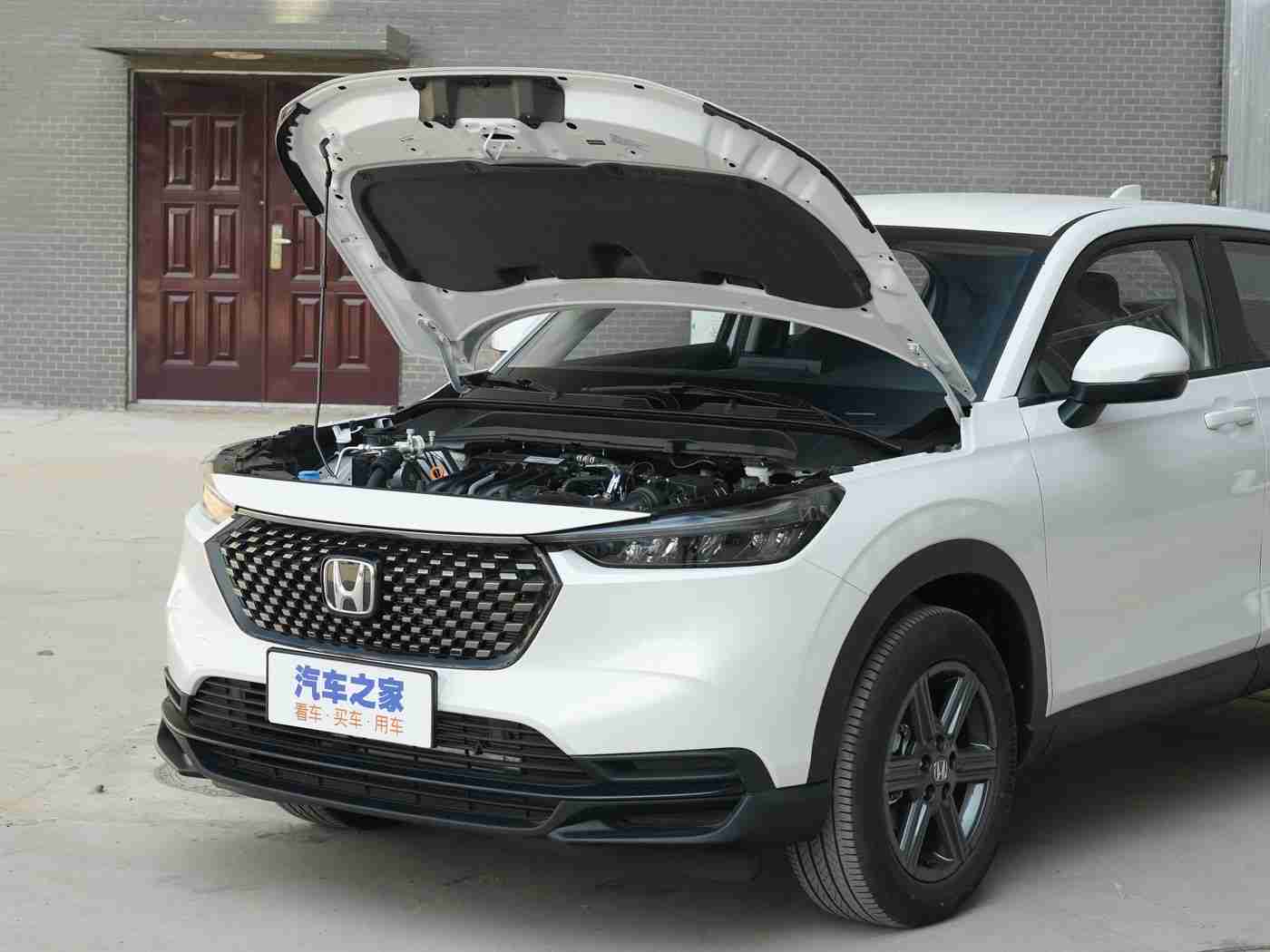 韩国一区,韩国一区汽车市场新宠:全新SUV热销,新能源汽车续航突破400公里-2