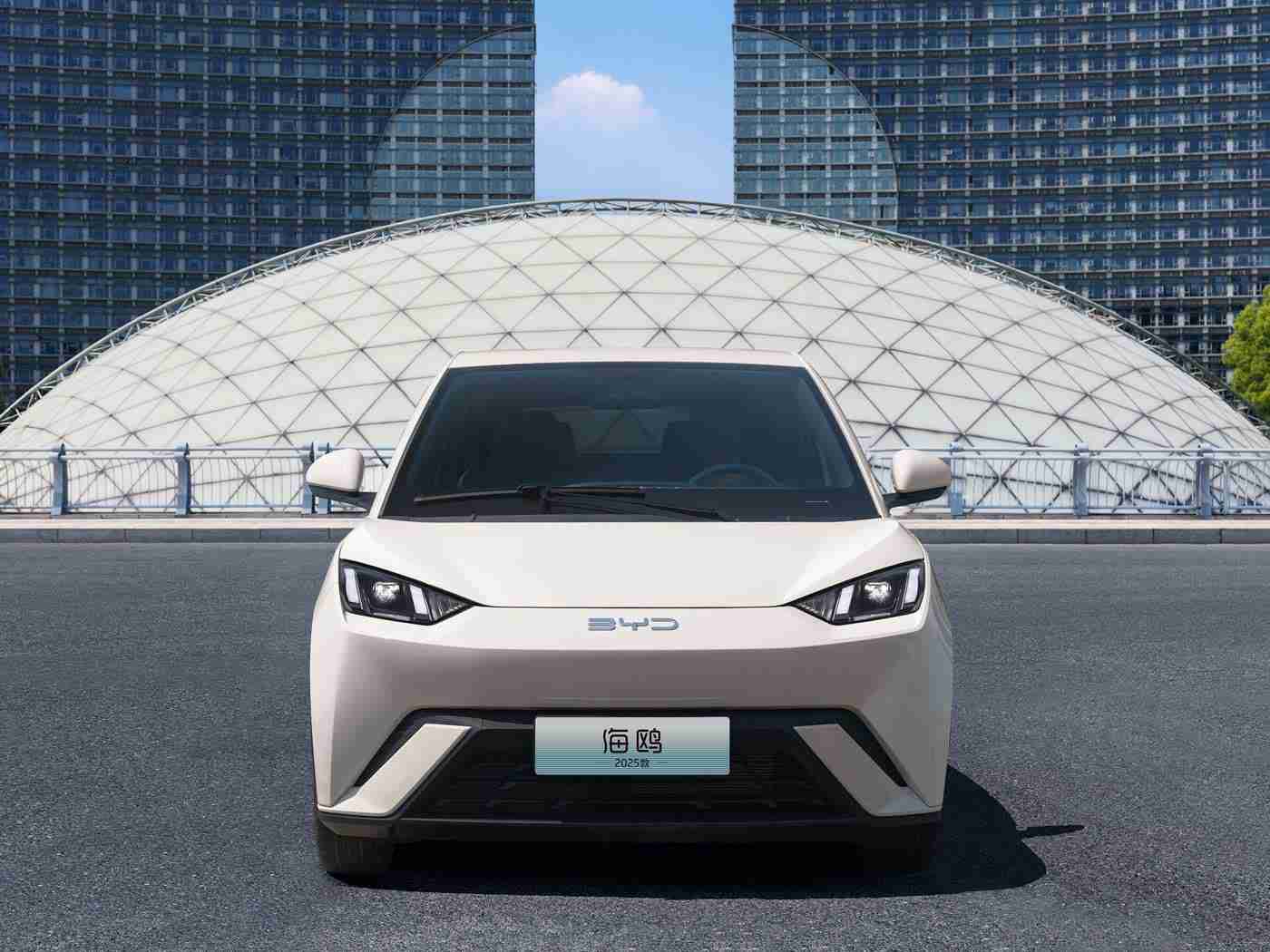 成人AV影片,新能源汽车新秀崛起：神秘新车型亮相，性能豪华配置丰富，市场前景看好，引领汽车市场新潮流-3