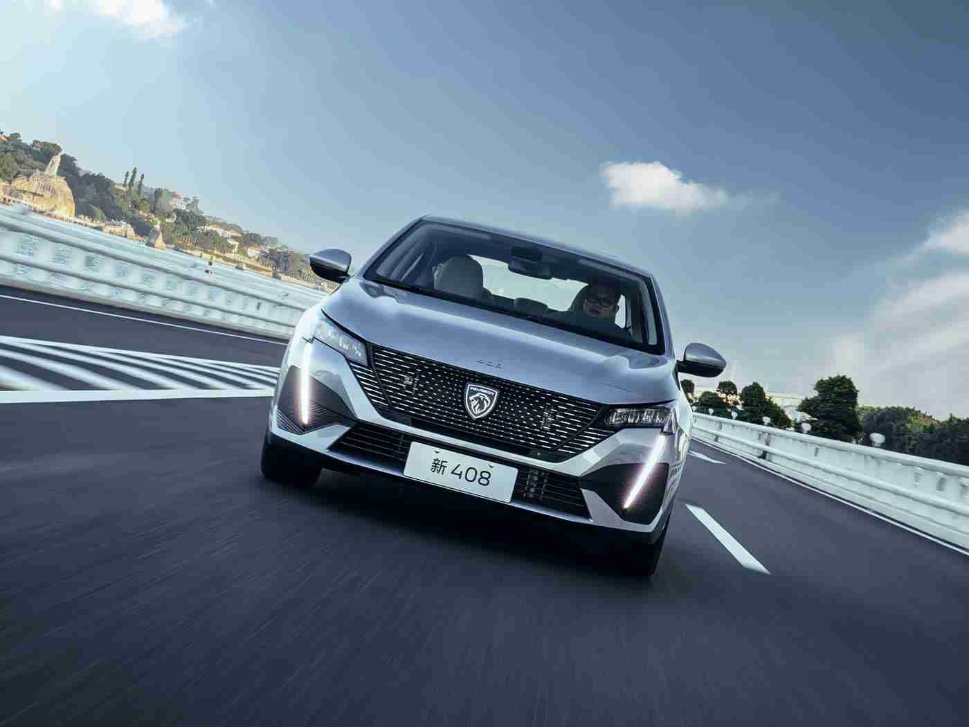 十大黄色APP,“智能驾驶新挑战，净化网络，共筑安全驾驶生态圈”-3