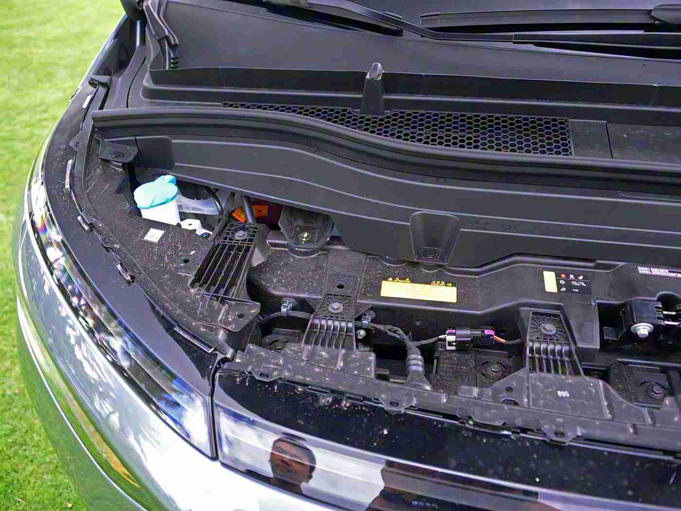 下载3.0.3每天无限免费大全华为,华为新锐汽车搭载3.0.3系统，每日畅享无限大全，引领智能出行新风尚-4