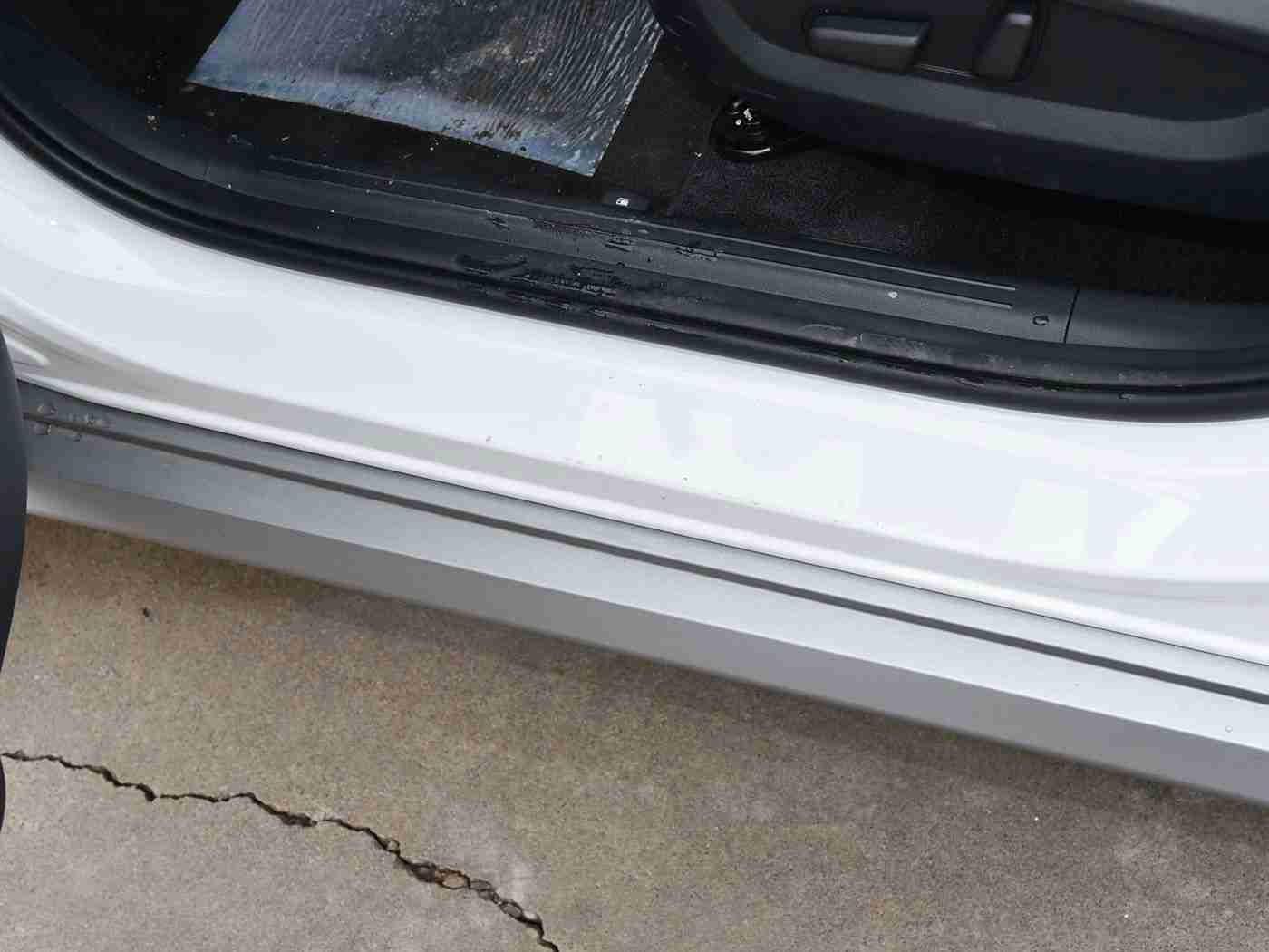 黄色软件安装下载,车载智能新纪元:创新“黄色软件”引领汽车智能化潮流,便捷体验再升级-1