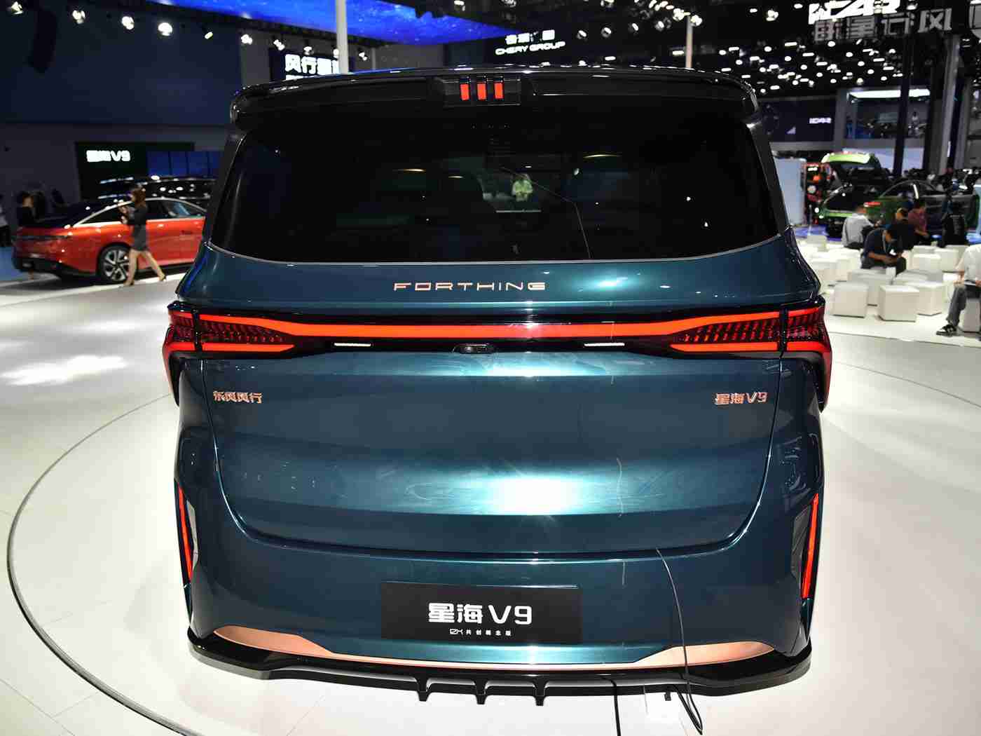 3p经历,科技融动,未来启航:极简美学与智能动力,打造颠覆性驾驶新境界-2