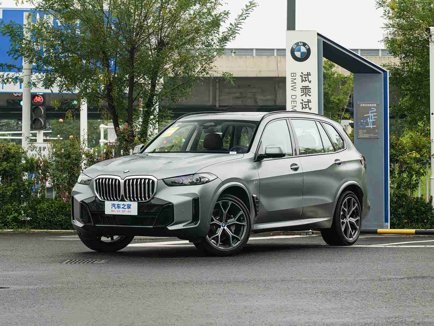 404黄片,“激情驾驭,安全先行:全新高性能车型上市,共筑无“404”驾驶新篇章”-2