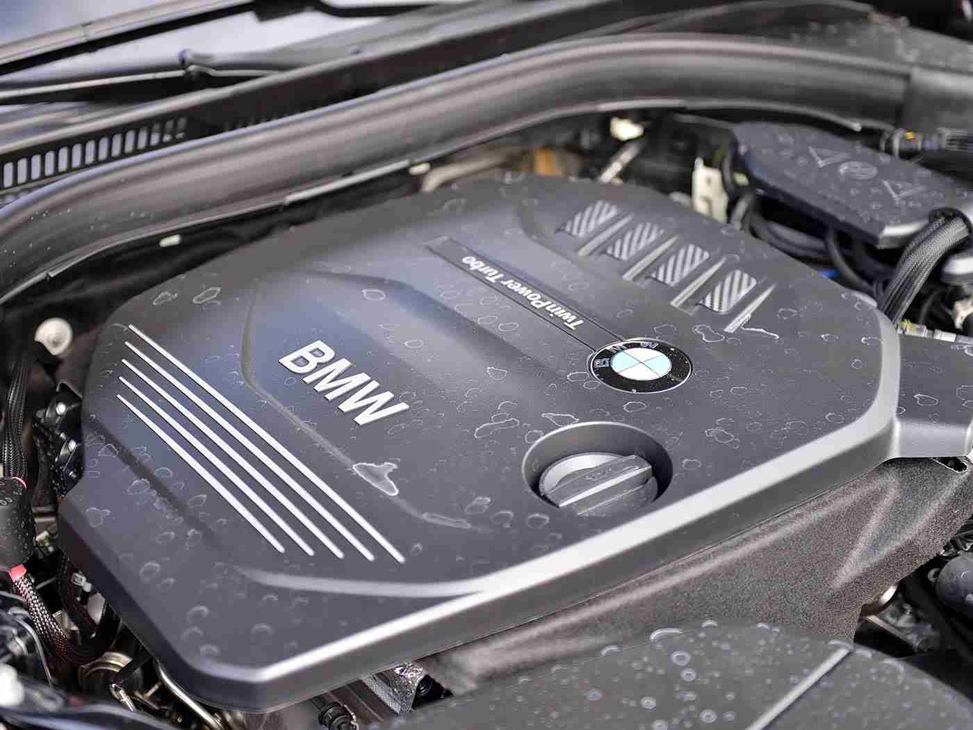 国产成人Av,国产新锐崛起，时尚动力双全，国产车明星车型月销万辆引关注-3