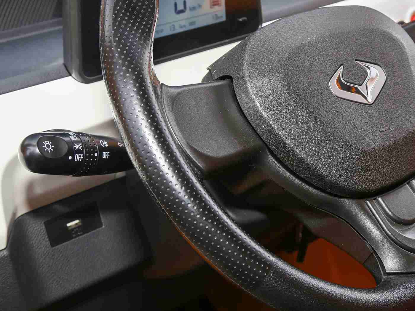 火辣辣福利导航,智驾新境界，语音导航乐享途-1