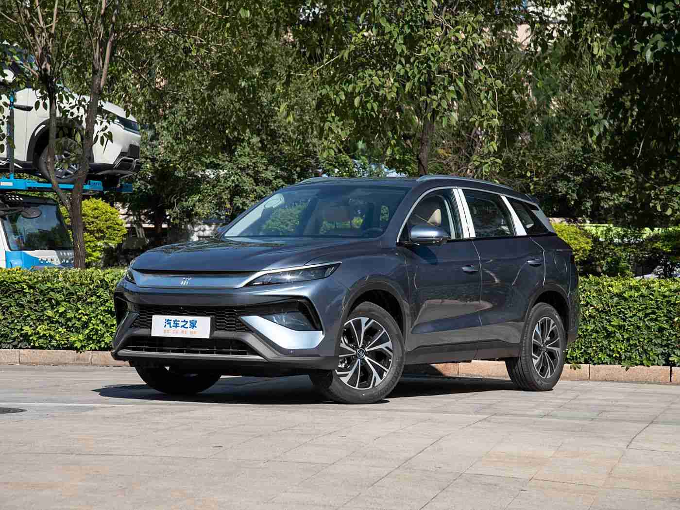 一级毛卡片,自动驾驶新高度，环保节能再升级，智能配置领风骚：引领未来出行新潮流的全新智能汽车震撼上市-4