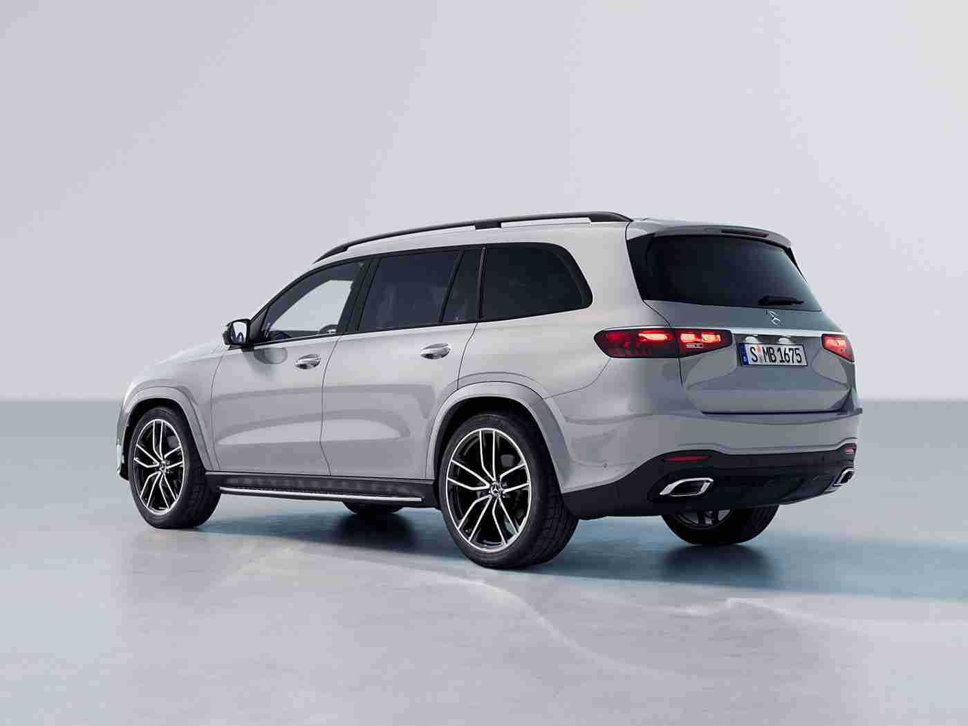 黄应用,智能驾驶先锋，黄牌系统助力汽车安全新篇章，引领出行革命-2