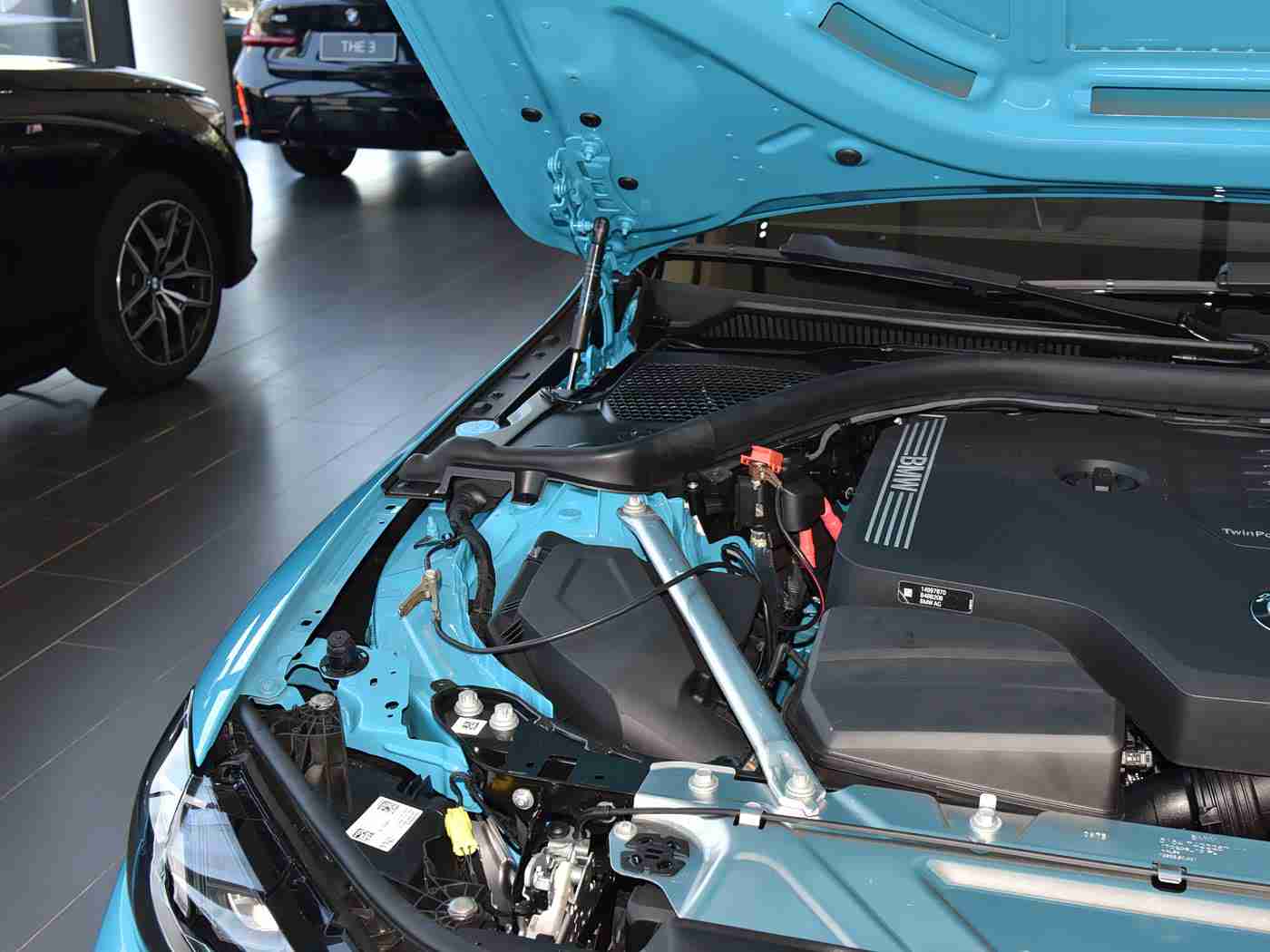 2023黄色软件,2023年新锐科技：智能驾驶新宠“黄色软件”引领汽车行业革新-1