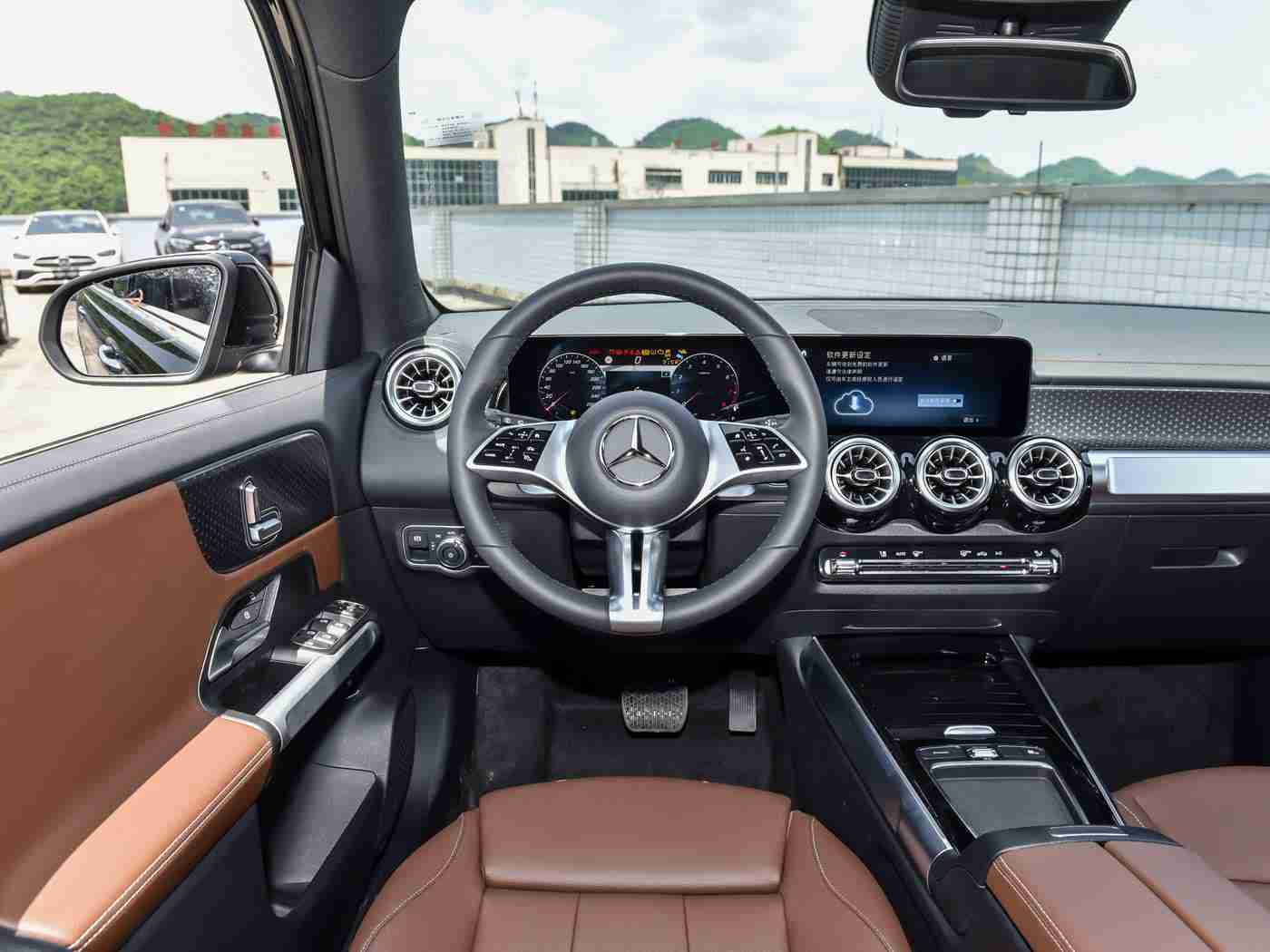 男同体育生,速度与激情新伙伴:高性能汽车助力运动员再创赛道辉煌-2