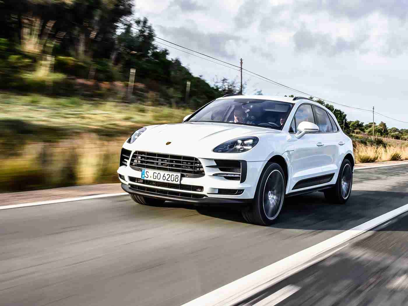 国产成人影视,汽车荣耀，影视映心，民族品牌新风尚-1