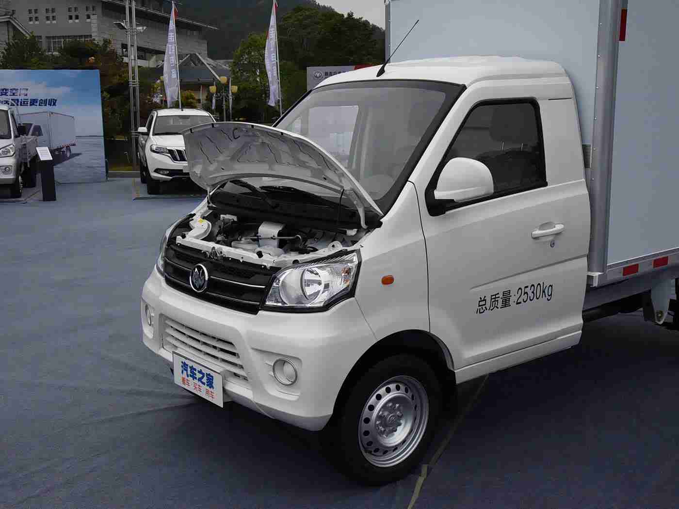 亭亭玉立国色天香综合,全新车型惊艳亮相,外观性能品质俱佳,引领市场新潮流-1